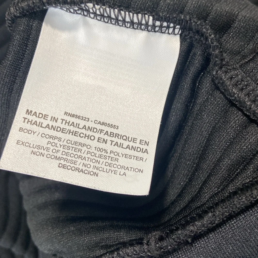 Nike Ribbed Pullover - Picture 7 of 7
